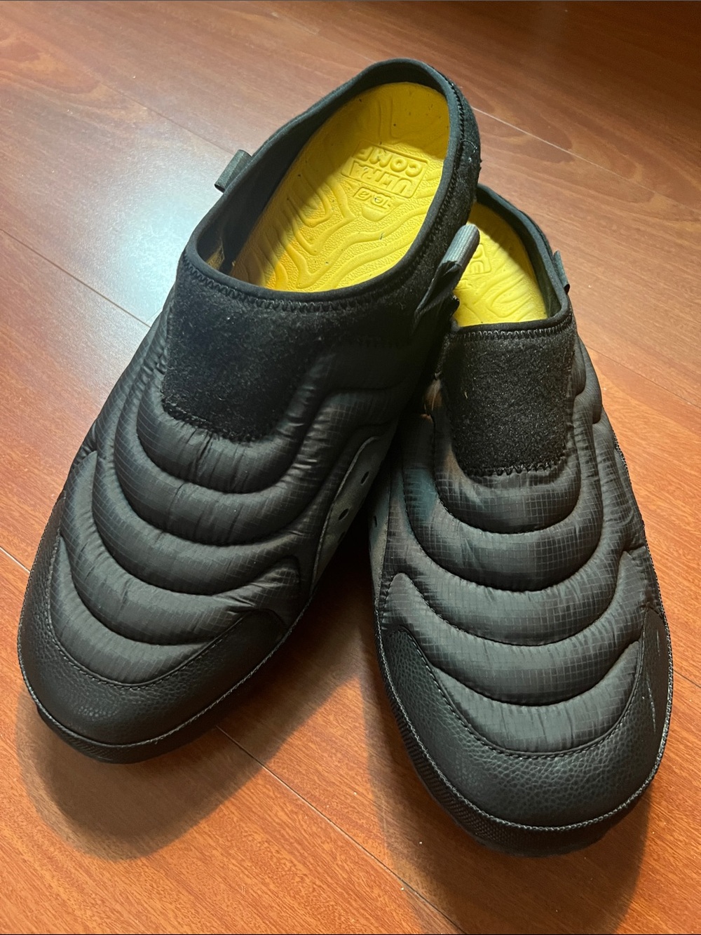Teva Black Quilted Slip-On Loafers with Yellow Insole Mens/womens 13/15